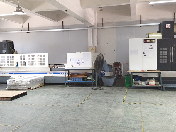 CNC machining center